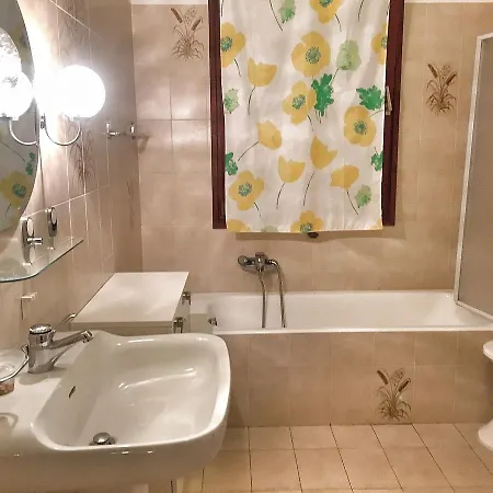 Apartment Amelia 1 *