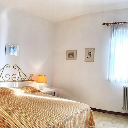 Apartment Amelia 1 *